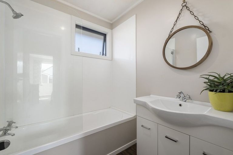 Photo of property in 139 Waenga Drive, Cromwell, 9310