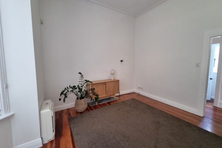 Photo of property in 99 Webb Street, Mount Cook, Wellington, 6011