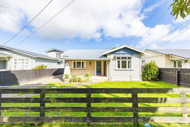 Photo of property in 30 Hakeke Street, Whanganui East, Whanganui, 4500