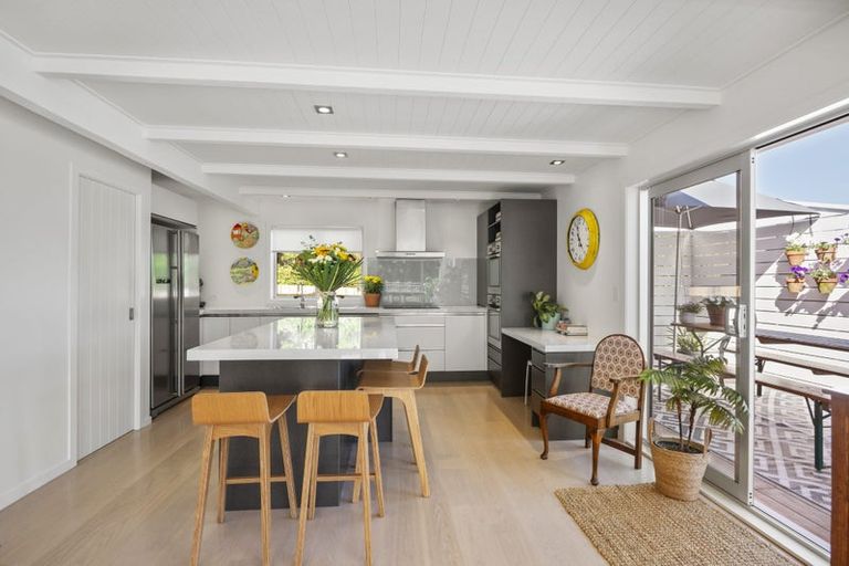 Photo of property in 49 Ngataringa Road, Devonport, Auckland, 0624