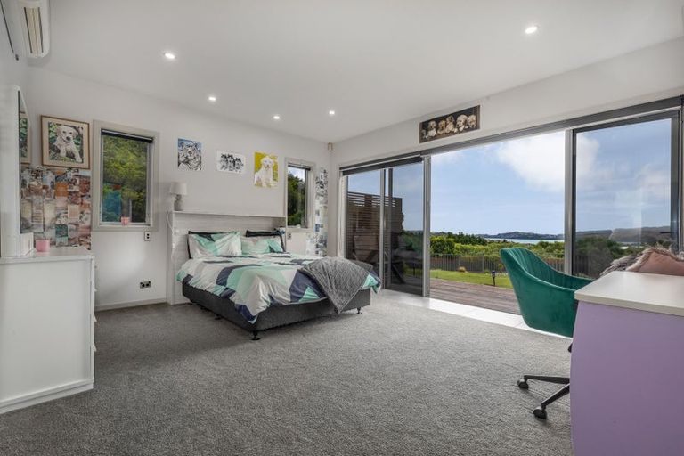 Photo of property in 75b Paremata Haywards Road, Pauatahanui, Porirua, 5381