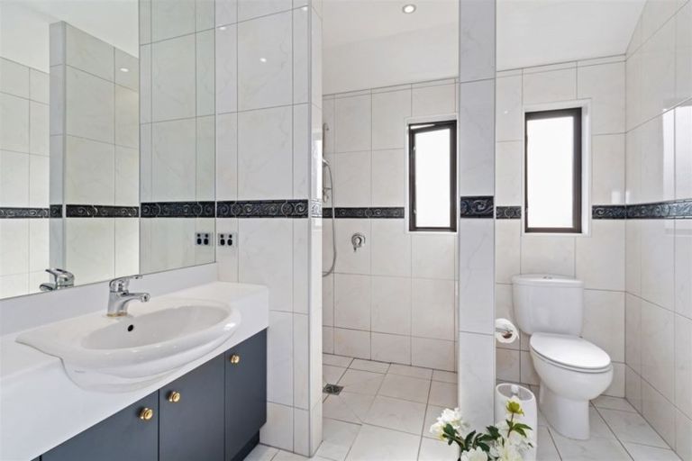 Photo of property in 24 Taylors Avenue, Bryndwr, Christchurch, 8052