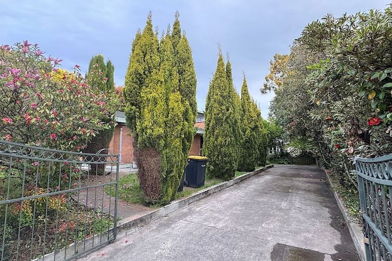 Photo of property in 81a Rattray Street, Riccarton, Christchurch, 8041