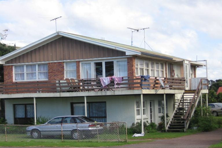 Photo of property in 250 Hibiscus Coast Highway, Orewa, 0931