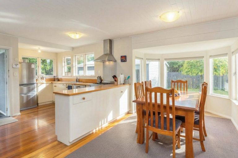 Photo of property in 40 Reading Street, Greytown, 5712