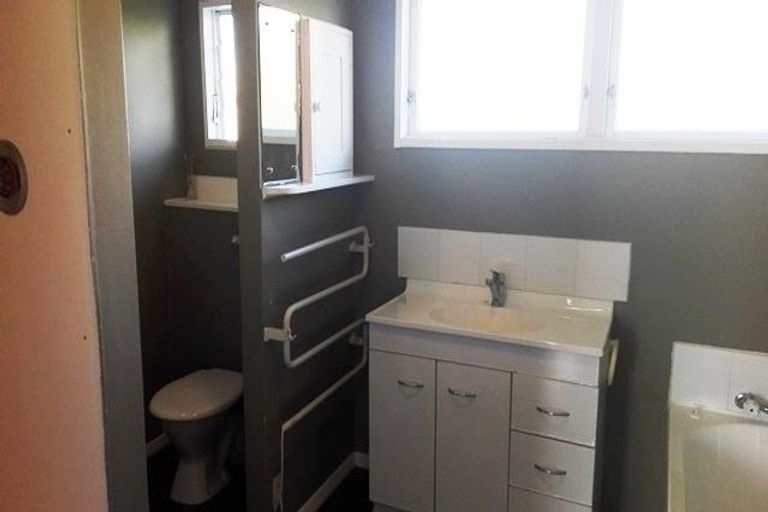 Photo of property in 37 Wycliffe Street, Onekawa, Napier, 4110