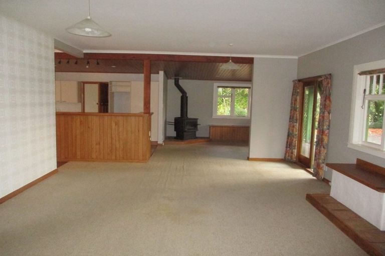 Photo of property in 32 Mcdonald Road, Levin, 5571