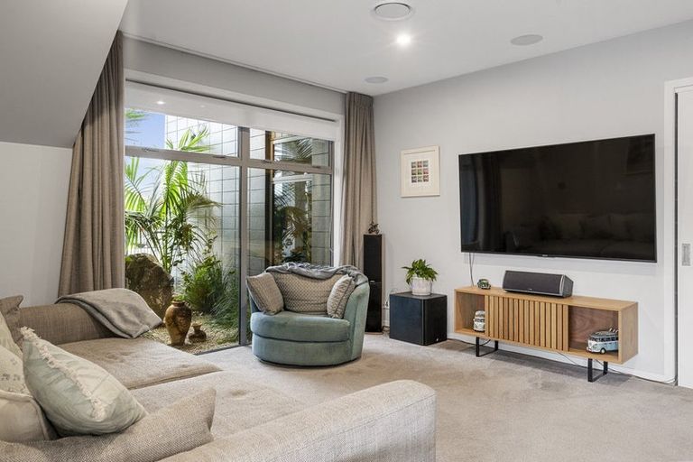 Photo of property in 64 Sandhurst Drive, Papamoa Beach, Papamoa, 3118