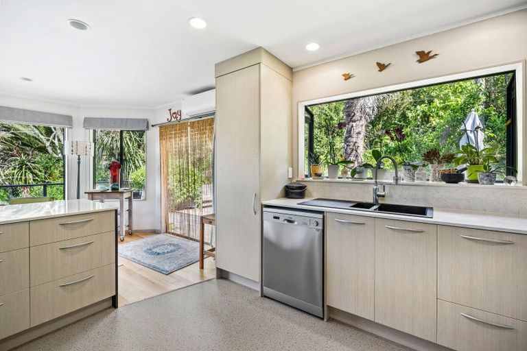 Photo of property in 15 Pukenui Road, Maunu, Whangarei, 0110