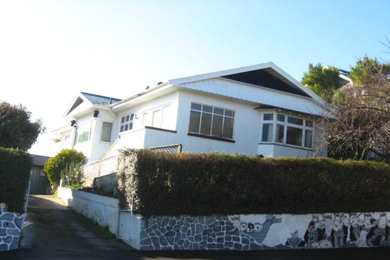 Photo of property in 9 Hackthorne Road, Cashmere, Christchurch, 8022