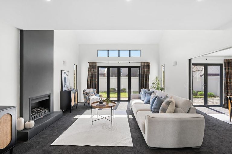 Photo of property in 76 Maidstone Road, Ilam, Christchurch, 8041