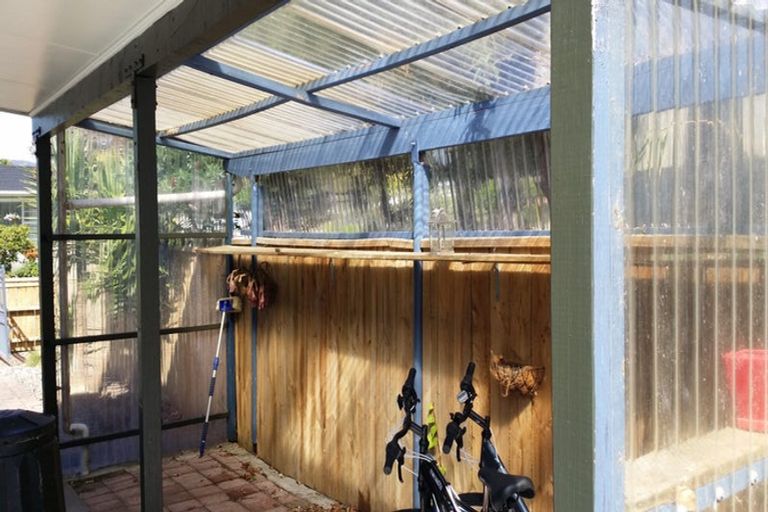 Photo of property in 3 Dakota Grove, Totara Park, Upper Hutt, 5018