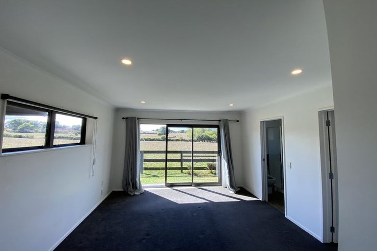 Photo of property in 5b Armitage Place, Tuakau, 2121