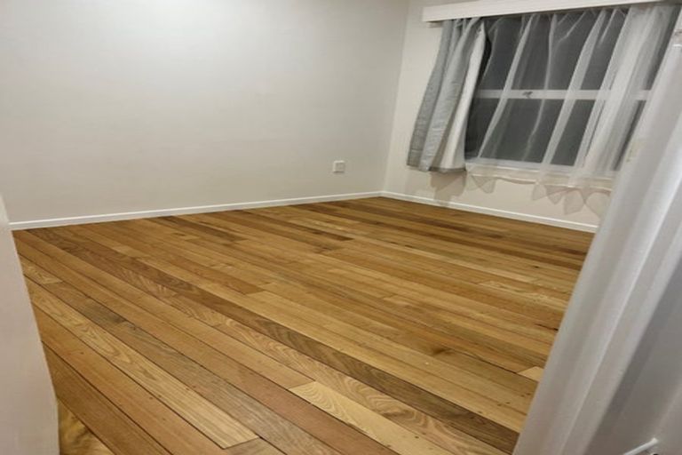 Photo of property in 2/342 Lake Road, Hauraki, Auckland, 0622