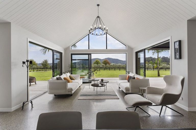 Photo of property in 5 Rossbern Lane, Clevedon, Papakura, 2585