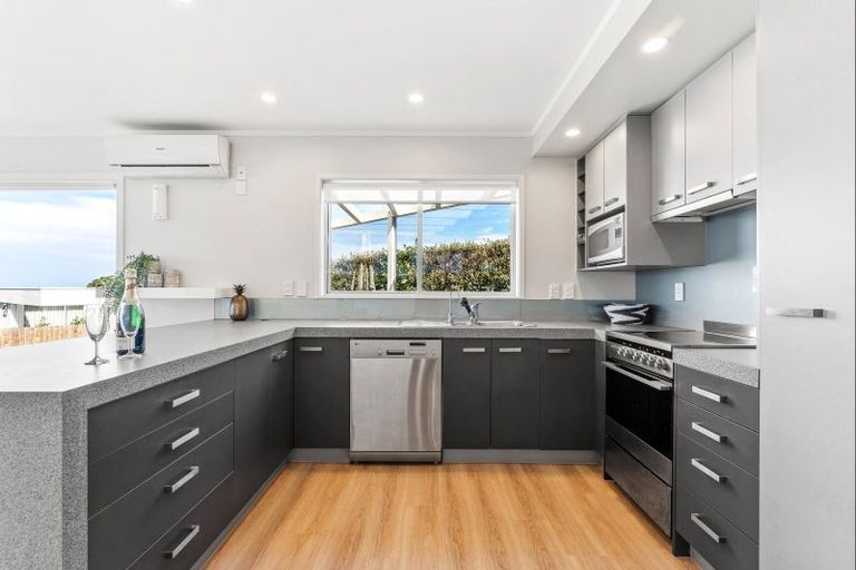 Photo of property in 7 Thistle Terrace, Omaha, 0986