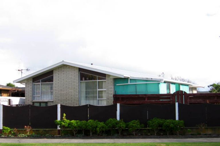 Photo of property in 28 Carter Crescent, Awapuni, Palmerston North, 4412