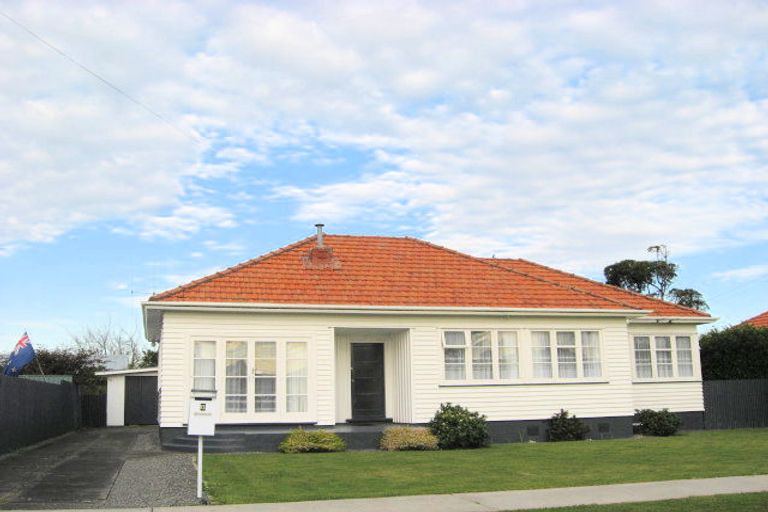 Photo of property in 6 Gunn Street, Gonville, Whanganui, 4501
