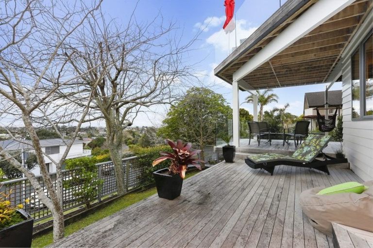 Photo of property in 1/60 Penzance Road, Mairangi Bay, Auckland, 0630