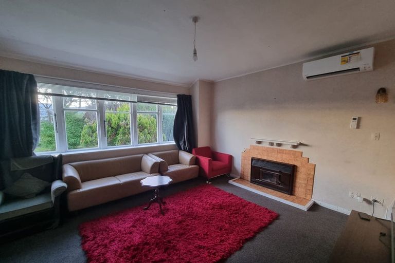 Photo of property in 15 Freyberg Street, Waterloo, Lower Hutt, 5011