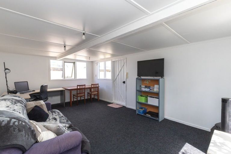 Photo of property in 50 Mahana Road, Ngatea, 3503