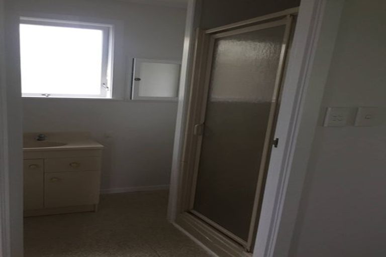 Photo of property in 3 Hilling Street, Titirangi, Auckland, 0604