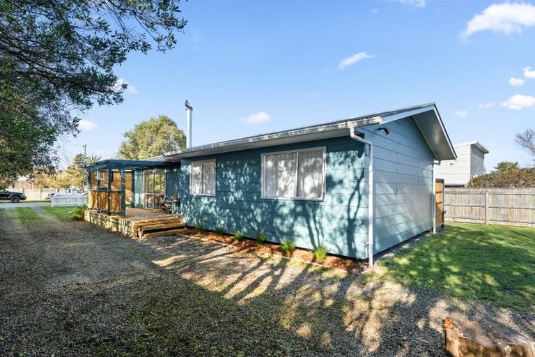 Photo of property in 38 Waite Street, Featherston, 5710