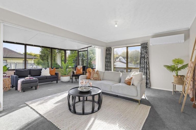 Photo of property in 17 Matipo Crescent, Pukete, Hamilton, 3200