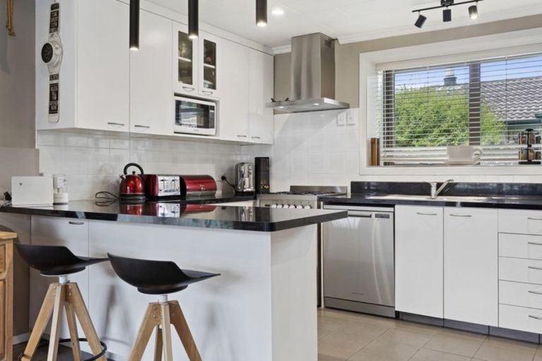 Photo of property in 81 Charles Street, Rangiora, 7400