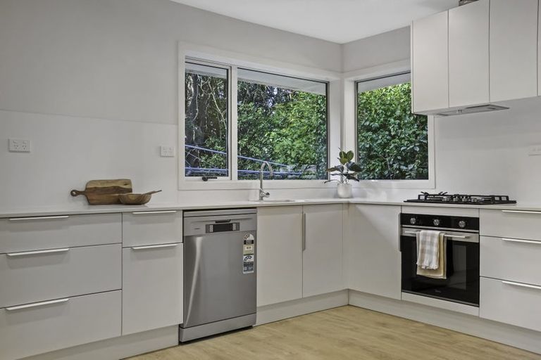 Photo of property in 2/94a Staveley Street, Avonhead, Christchurch, 8042