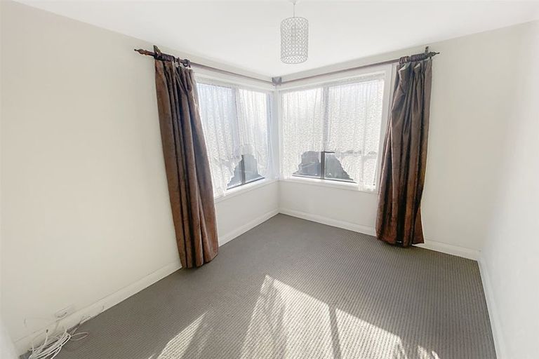 Photo of property in 1/9 Defoe Place, Waltham, Christchurch, 8023