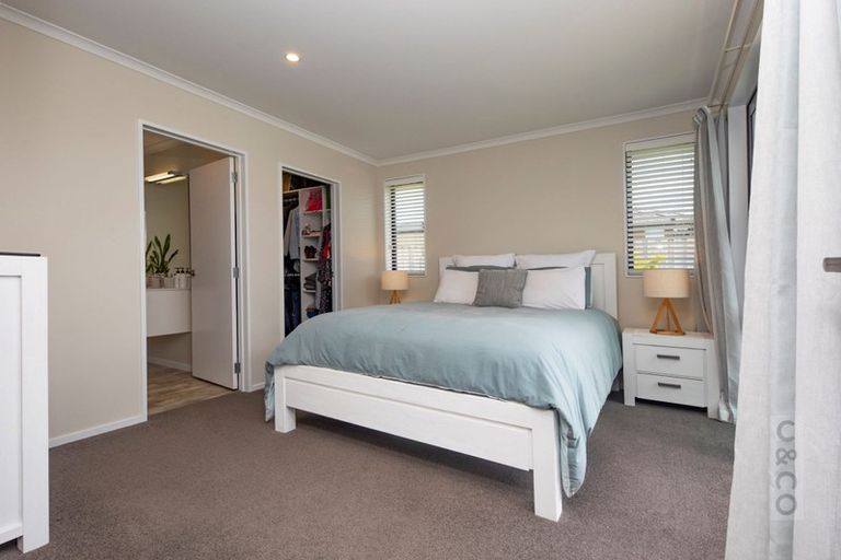 Photo of property in 12 Turpin Road, Riverhead, 0820