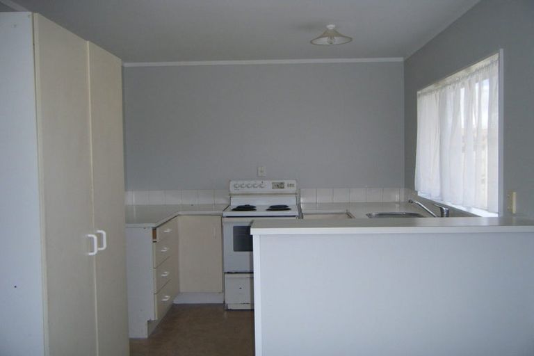 Photo of property in 1 Tullis Place, Burswood, Auckland, 2013