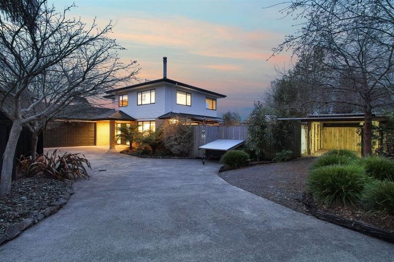 Photo of property in 25 Cape Vista Crescent, Pukekohe, 2120