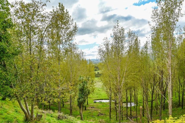 Photo of property in 608 Apley Road, Puketapu, Napier, 4184