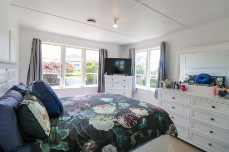 Photo of property in 15 Tay Street, Waimataitai, Timaru, 7910