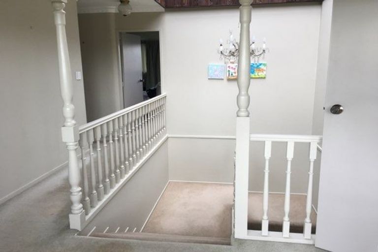 Photo of property in 13 Wilfred Street, St Andrews, Hamilton, 3200