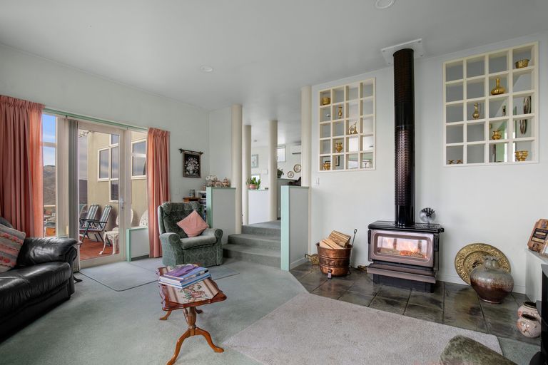 Photo of property in 25 Aronui Road, Bridge Hill, Alexandra, 9320