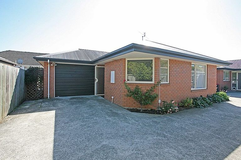 Photo of property in 82b Wainui Street, Riccarton, Christchurch, 8041