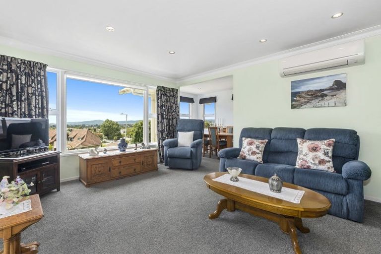 Photo of property in 24 Highfield Crescent, Brookfield, Tauranga, 3110