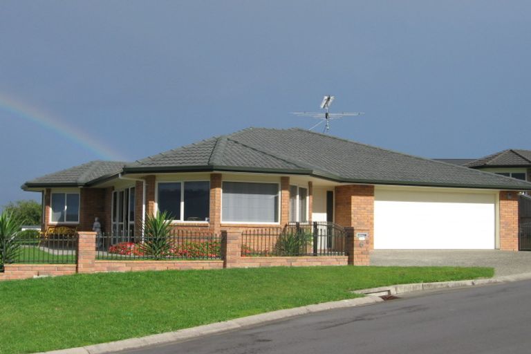 Photo of property in 6 The Ritz, Orewa, 0931