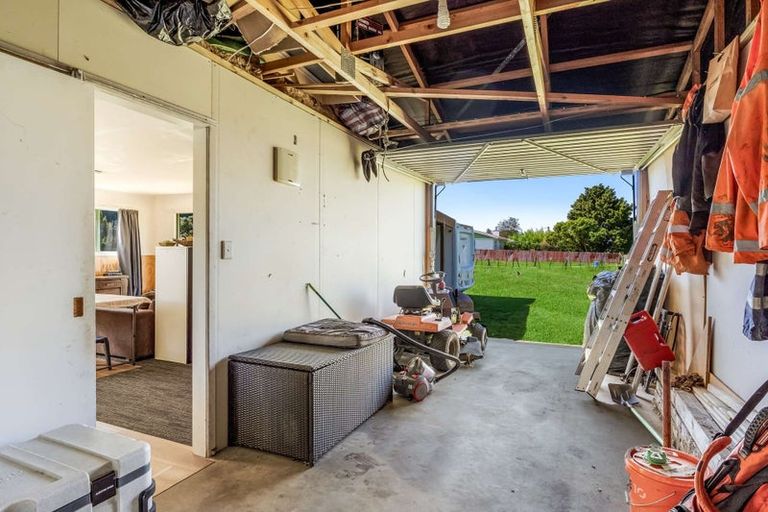 Photo of property in 37 Banks Street, Tolaga Bay, 4077