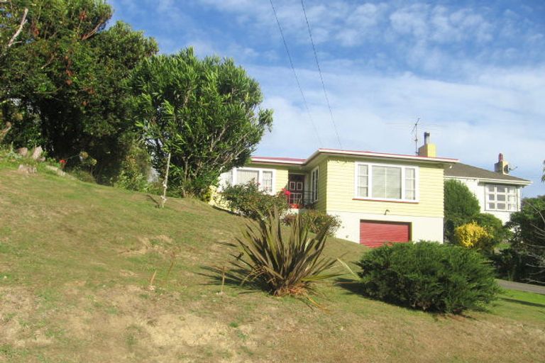 Photo of property in 7 Mepham Place, Ranui, Porirua, 5024