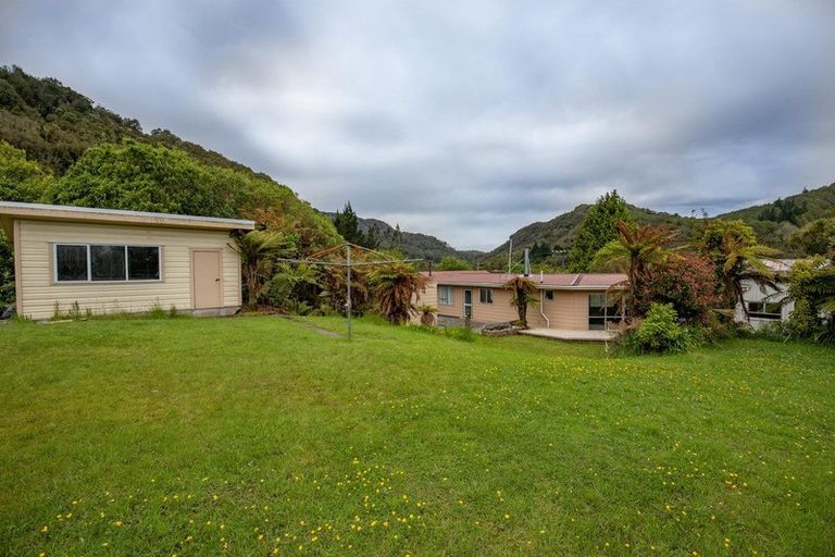 Photo of property in 755 Taylorville Road, Taylorville, Greymouth, 7805