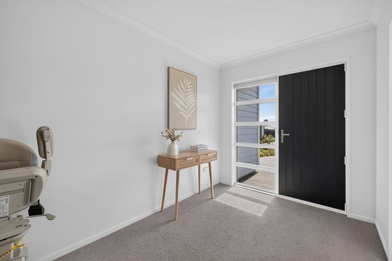 Photo of property in Maltworks Villas, 54/60 Port Hills Road, Heathcote Valley, Christchurch, 8022