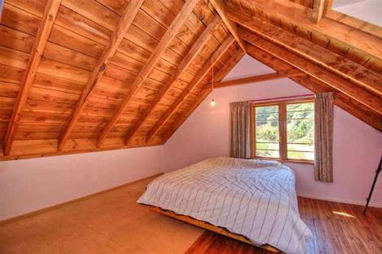 Photo of property in 685 Glenorchy-queenstown Road, Closeburn, Queenstown, 9371