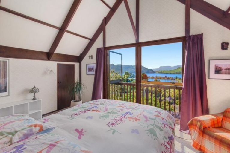 Photo of property in 3 Ridge Road, Lake Okareka, Rotorua, 3076