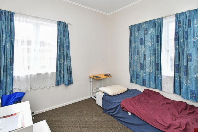 Photo of property in 129 Rangitoto Road, Papatoetoe, Auckland, 2025
