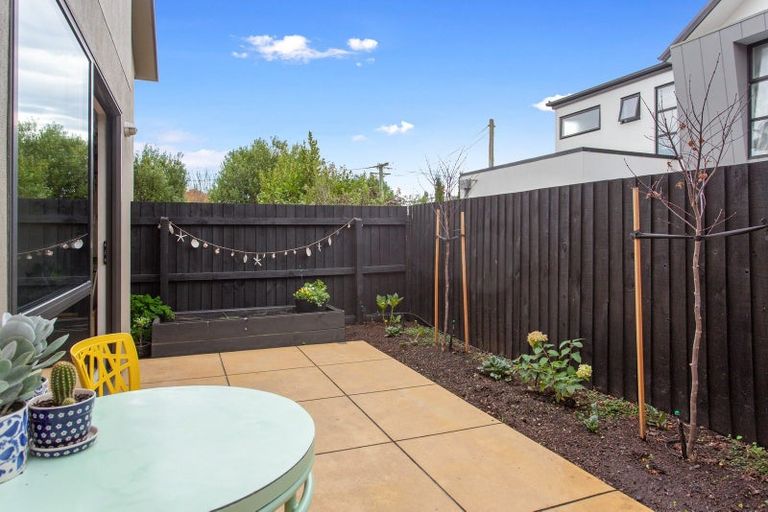 Photo of property in 2/38 Brockworth Place, Riccarton, Christchurch, 8011