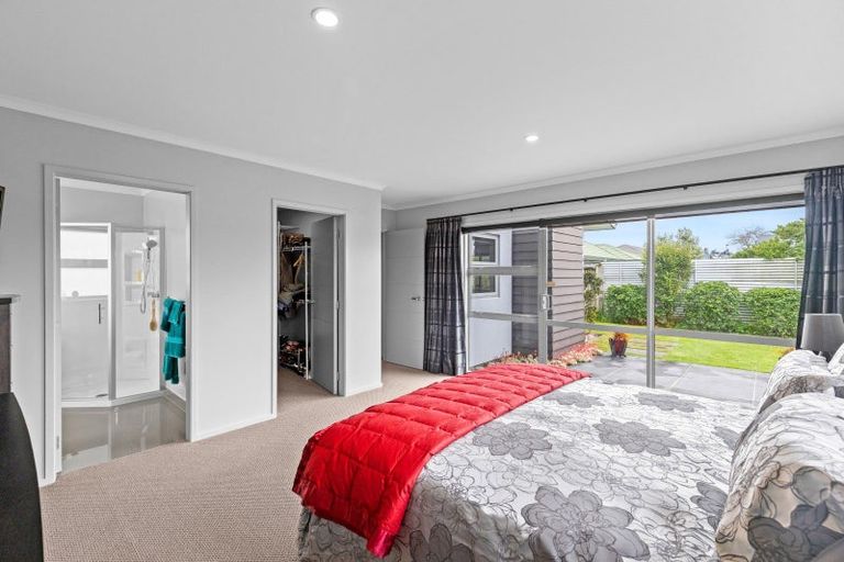 Photo of property in 6 Murphy Court, Highbury, Palmerston North, 4412